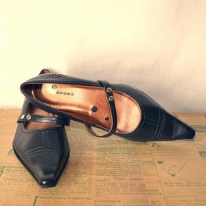 Bronx Styled by Dijkmans Kitten Heel Oxford